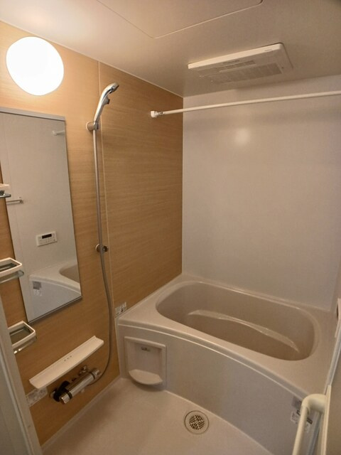 エルフォルク　K&Kの浴室