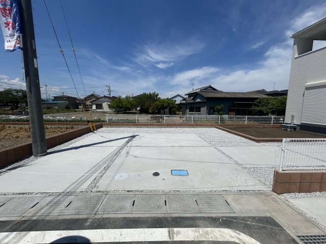 新築　高崎市新町第８　Livele Garden.S　1号棟の駐車場|現地写真　駐車スペースは2台分可能です！
