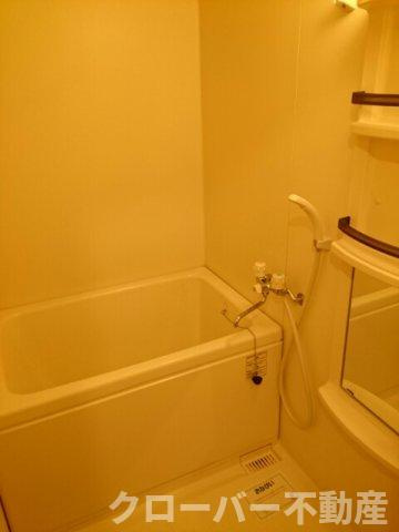 ハイ・フィールドの浴室