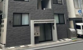 ウィンレックス浅草のエントランス