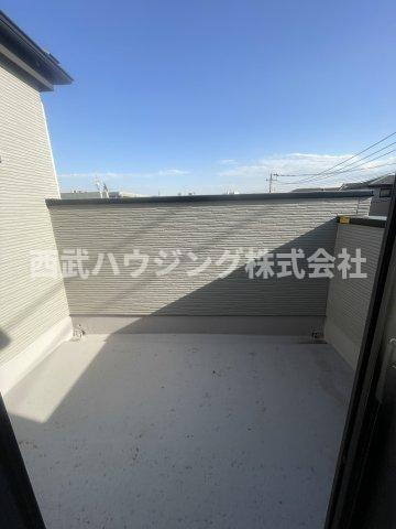 【仲介手数料無料】所沢市南住吉１期全２棟２号棟　所沢市の新築なら西武ハウジングのバルコニー