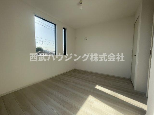 【仲介手数料無料】所沢市南住吉１期全２棟２号棟　所沢市の新築なら西武ハウジングの洋室
