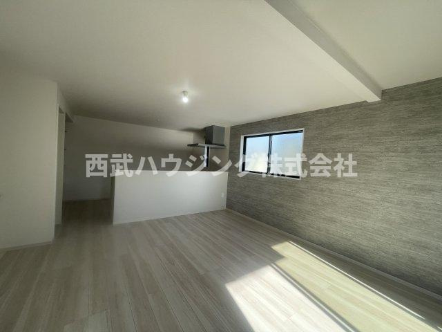 【仲介手数料無料】所沢市南住吉１期全２棟２号棟　所沢市の新築なら西武ハウジングの居間・リビング