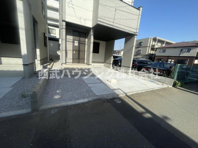 【仲介手数料無料】所沢市南住吉１期全２棟２号棟　所沢市の新築なら西武ハウジングの駐車場