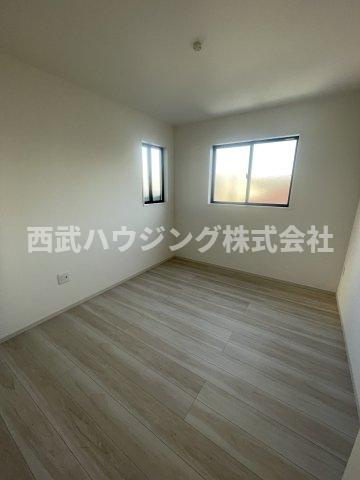 【仲介手数料無料】所沢市南住吉１期全２棟２号棟　所沢市の新築なら西武ハウジングの洋室