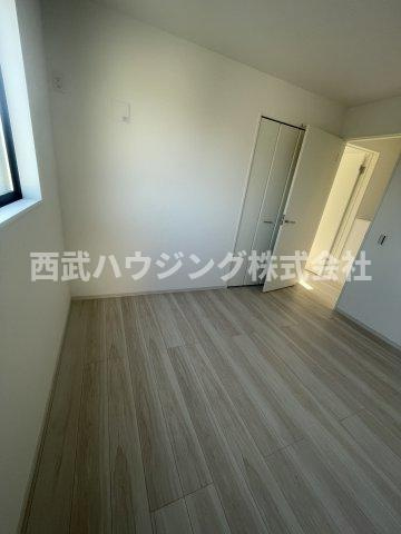 【仲介手数料無料】所沢市南住吉１期全２棟２号棟　所沢市の新築なら西武ハウジングの洋室