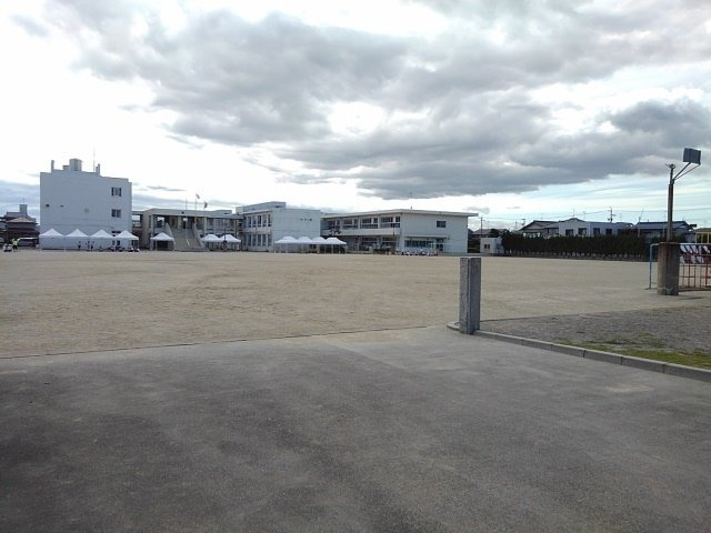 プラシードの周辺|羽島市立中央小学校まで1000m