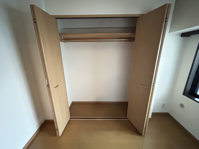 ライオンズシティ川口の収納|別号室参考写真です。