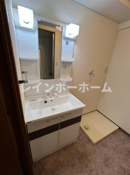 ジュエル葛西の独立洗面台