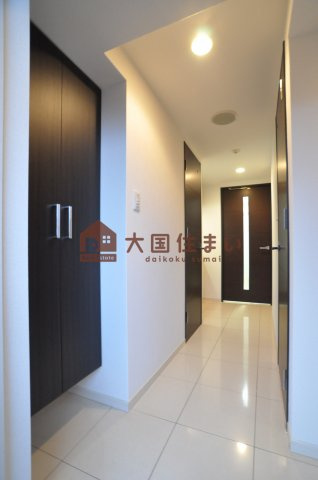 【玄関】 | S-RESIDENCE難波VIALE（エスレジデンス難波ヴィアーレ）