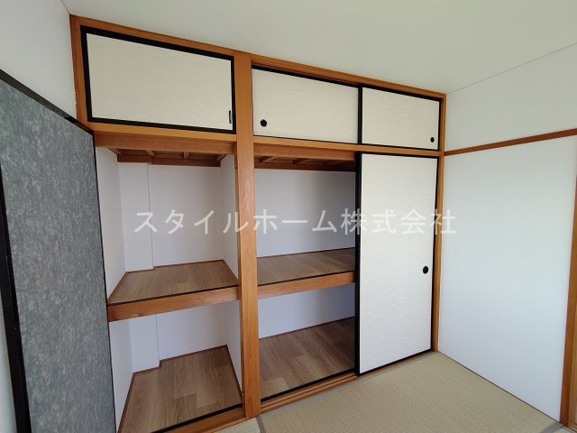 ウィングコート叶の収納|別部屋写真です。