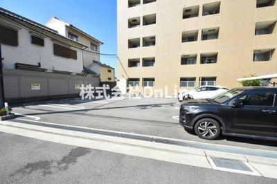 【駐車場】 | シェモワ八尾