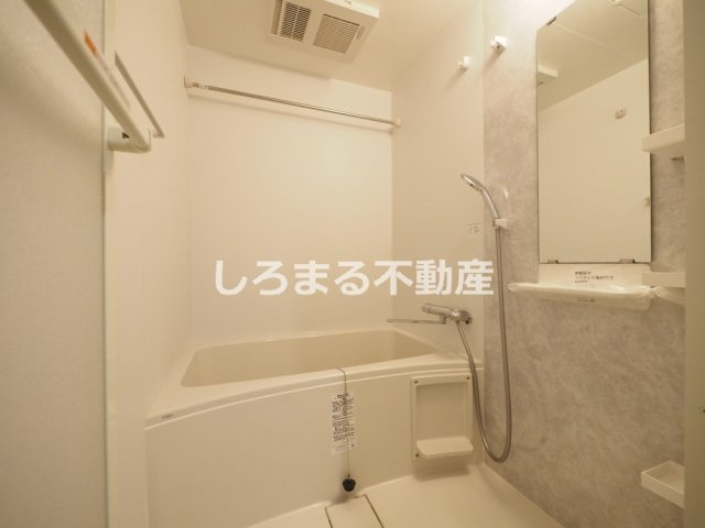 セレニテ梅田北アリエ壱番館の浴室