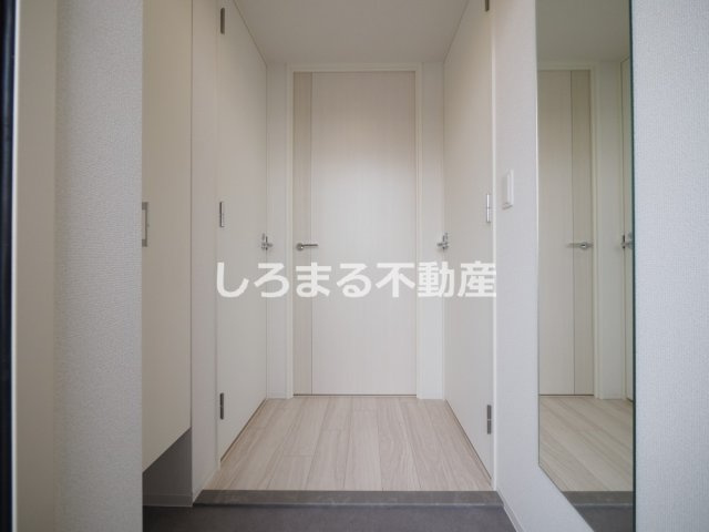 セレニテ梅田北アリエ壱番館の玄関