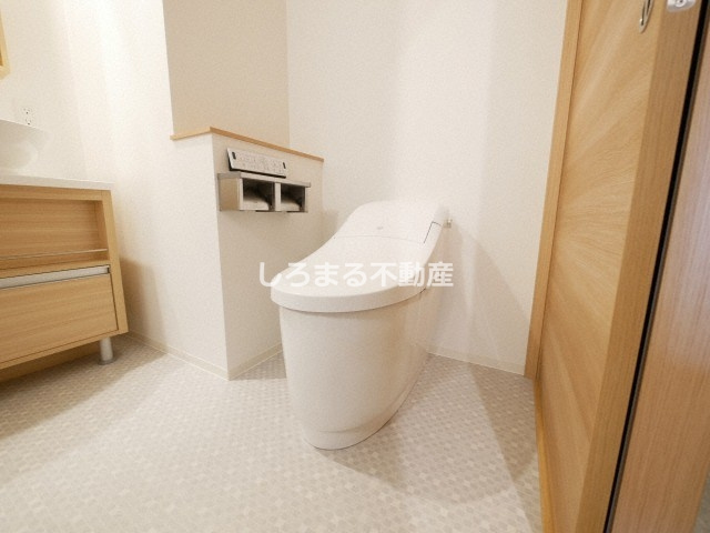 Uresidence Temmabashiのトイレ