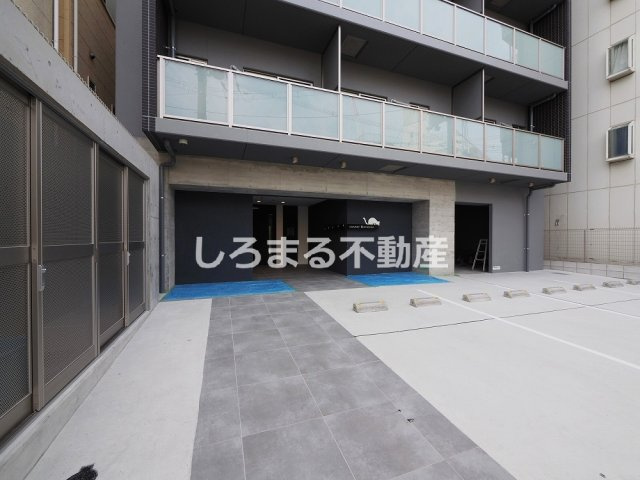 LEGALAND+猫 MIYAKOJIMAのエントランス