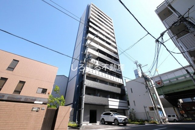 プレサンスOSAKA東中本エシデルの外観
