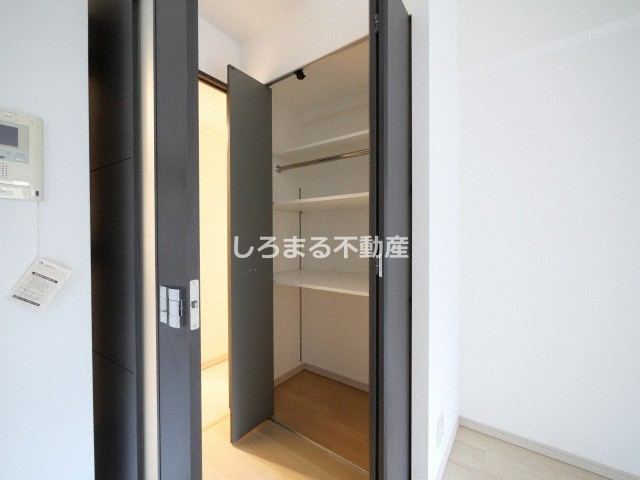 アーデン堺筋本町の収納