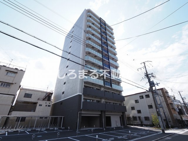 エスリード大阪城EASTの外観