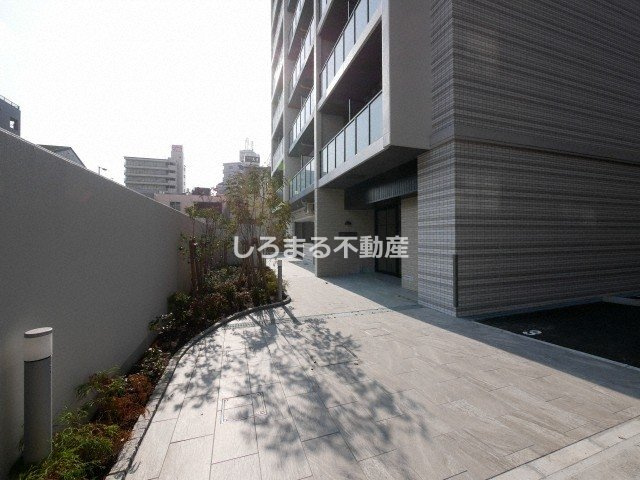 スペーシア日本橋東のエントランス