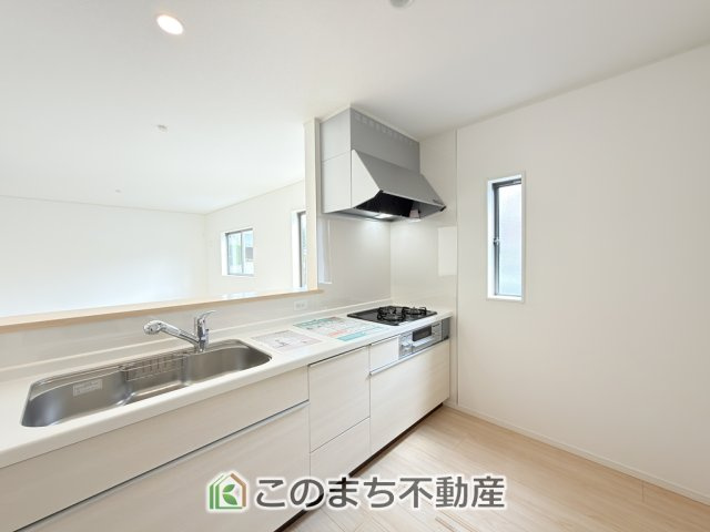 CRADLEGARDEN宇都宮市野沢町第6のキッチン|人気の対面式キッチン☆料理をしながらご家族とコミュニケーションが取れます♪