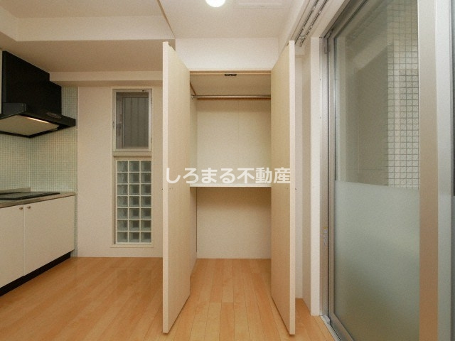 アーバンフラッツ瓦町の収納