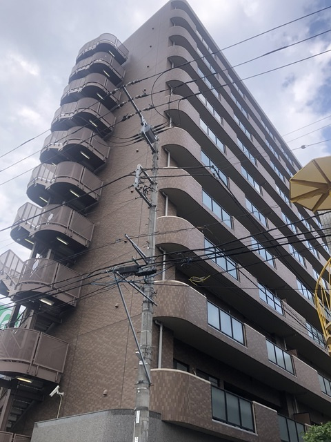 ローヤルシティ大宮吉敷町の外観