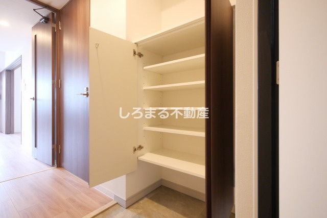 ワールドアイ大阪城EASTアドバンスの収納