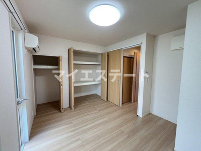 【内装】 | クレスト新地 | 別部屋写真使用