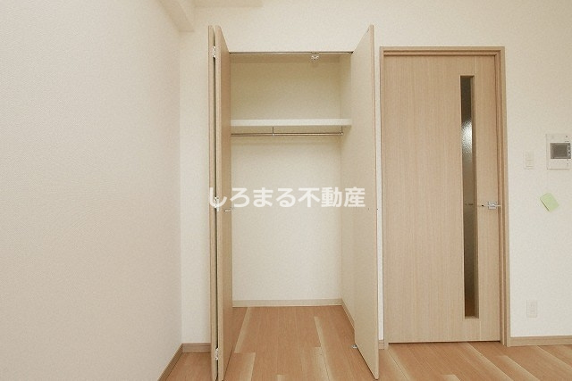 LaDouceur九条の収納
