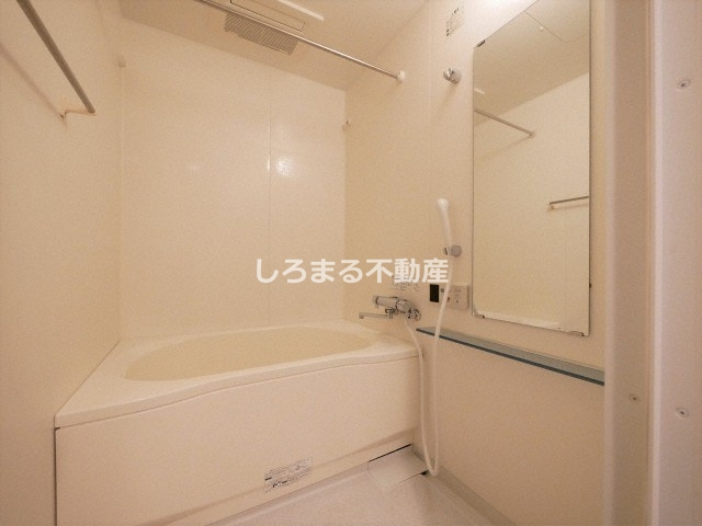 アプリーレ堺筋本町の浴室