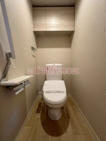 シャーメゾングレイスのトイレ|落ち着いた色調のトイレです