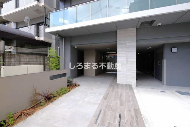 アーバネックス谷町六丁目のエントランス