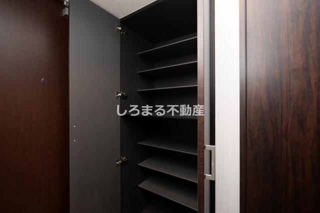 レオングラン本町橋の収納