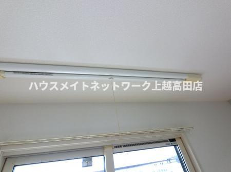 エル・スリー石橋のその他|室内物干し（参考同型306号室室内写真）