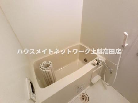 エル・スリー石橋の浴室|追焚機能付（参考同型306号室室内写真）
