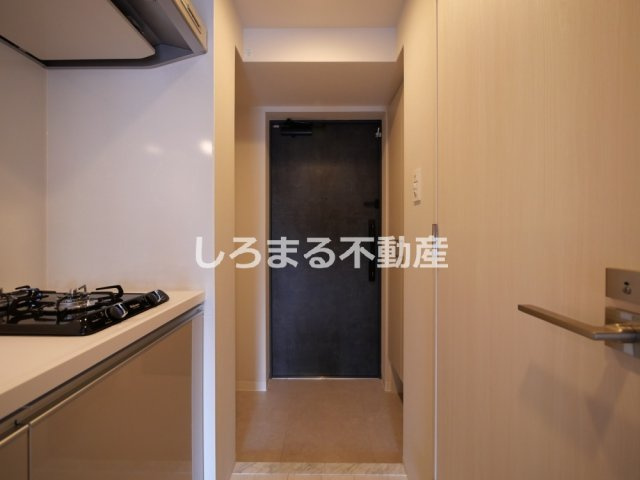 リヴェント難波ウエストの玄関