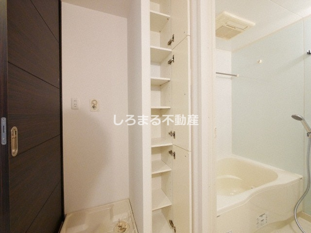 プライムアーバン堺筋本町の収納