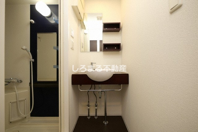 SERENiTE本町エコートの洗面所