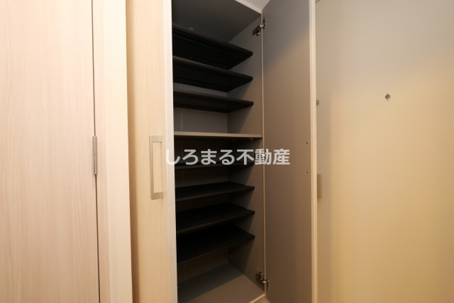 カーサレグラス城東セントラルの収納