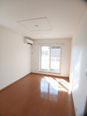 サンシャインⅡの居間・リビング