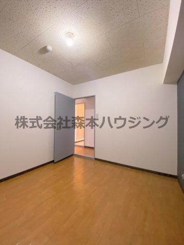 【洋室】 | 　パープルソシア | きれいな洋室です