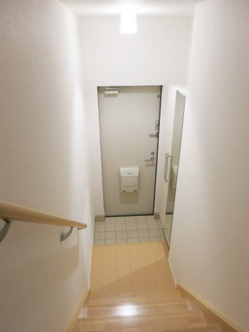 グレースハイツ　Ｓの玄関