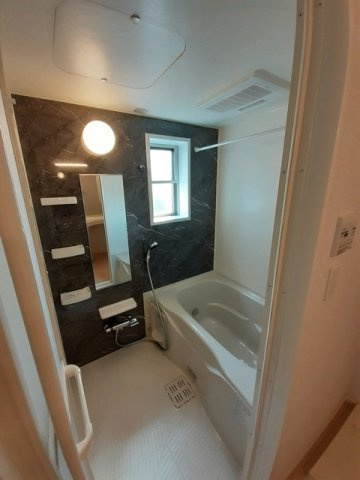 ジュネス真伝の浴室