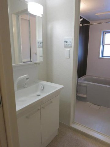 ポエム　ヴァン　ベールの洗面所