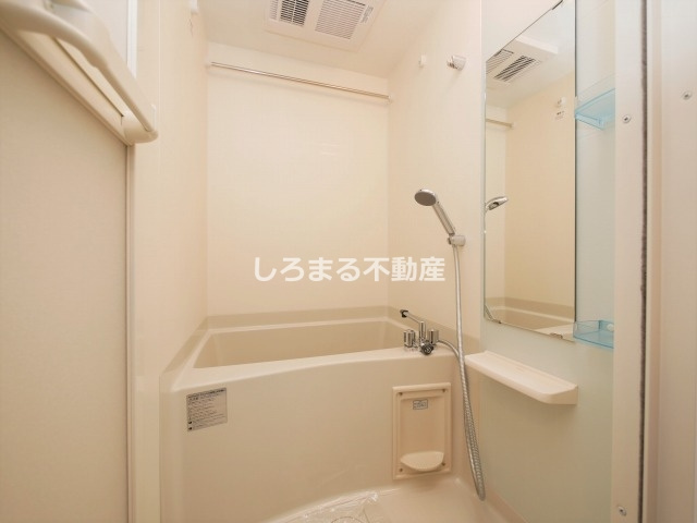 プライムアーバン御堂筋本町の浴室