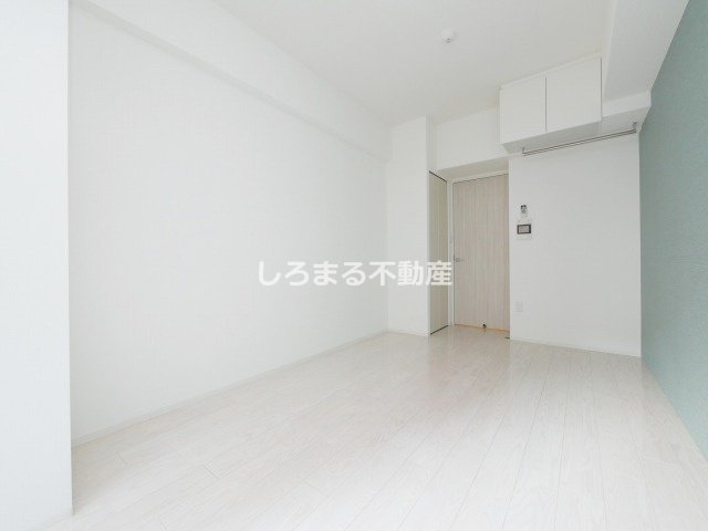 SERENiTE堺筋本町SUDの居間・リビング
