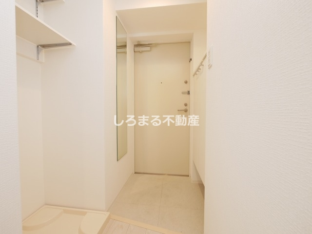 SERENiTE堺筋本町SUDの玄関