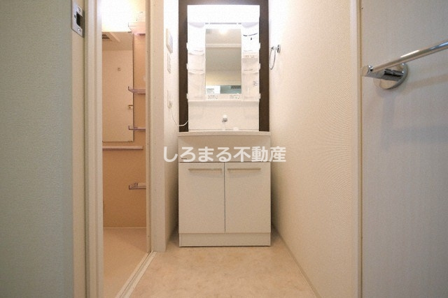 SERENiTE谷四の洗面所