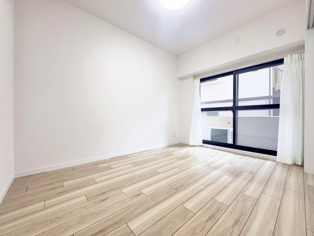 シャン・ド・ヴィラージュの洋室